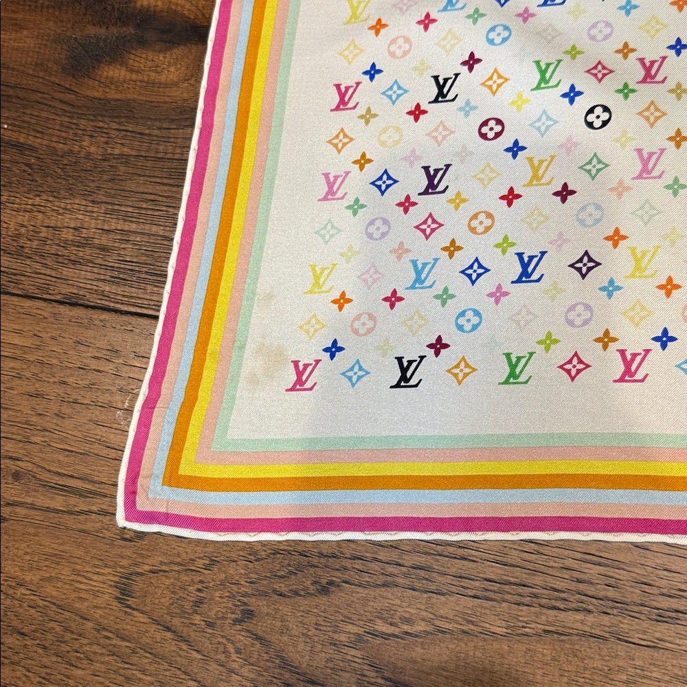 Louis Vuitton Takashi Murakami White Multicolor Silk Scarf 26.5x26.5” - Picture 3 of 13